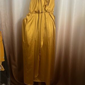 Flowy gold slit dress